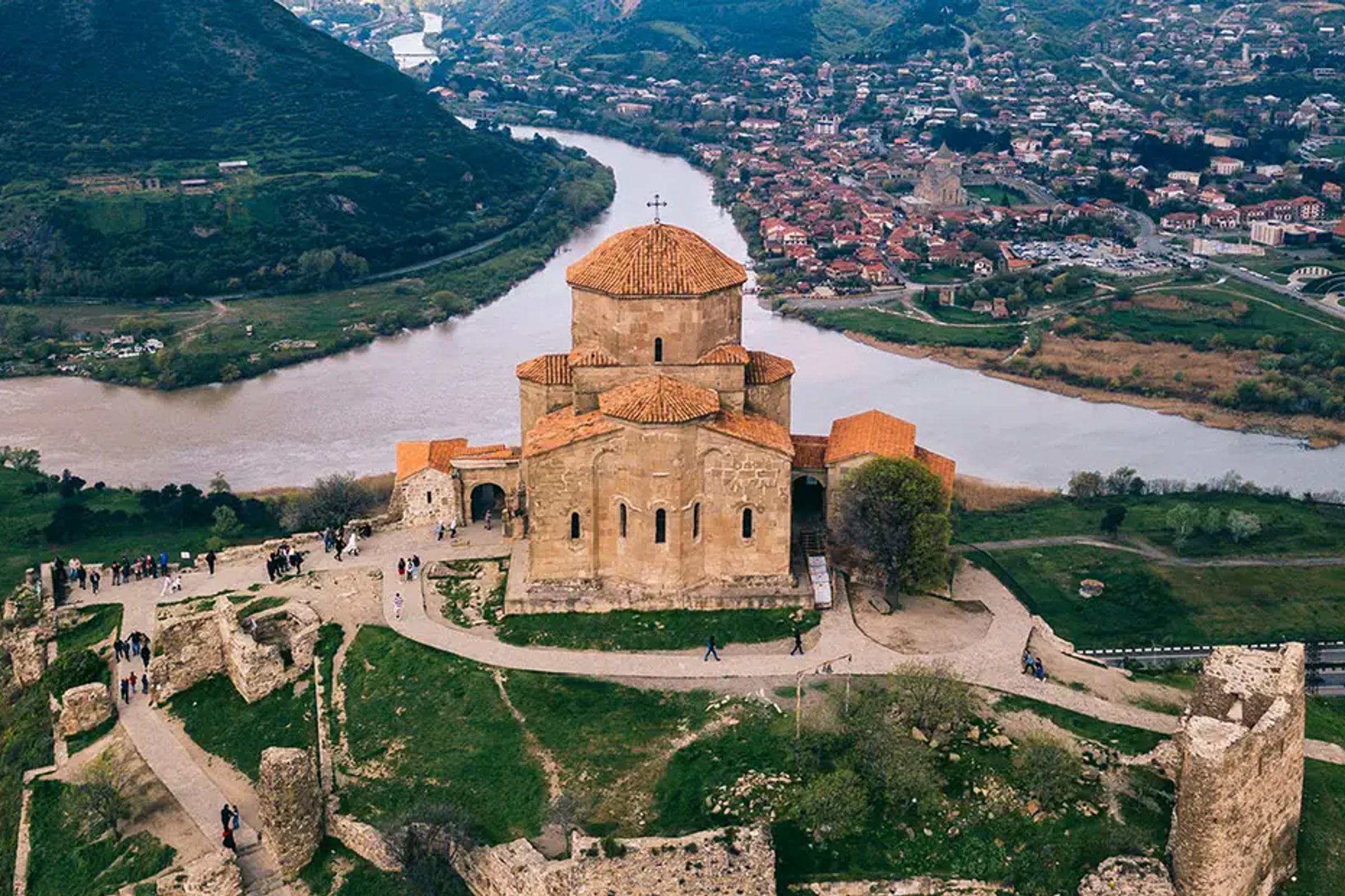 Mtskheta, Ananuri, Gudauri and Kazbegi Full Day Tour from Tbilisi